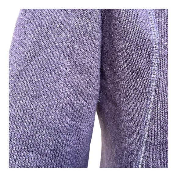 SOLD! The North Face | Banderitas Hooded Fleece Sweater Jacket | Purple | Small - Picture 3 of 3